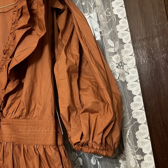 Ivy City Co Ginger Ruffle Midi Dress - Picture 4 of 8